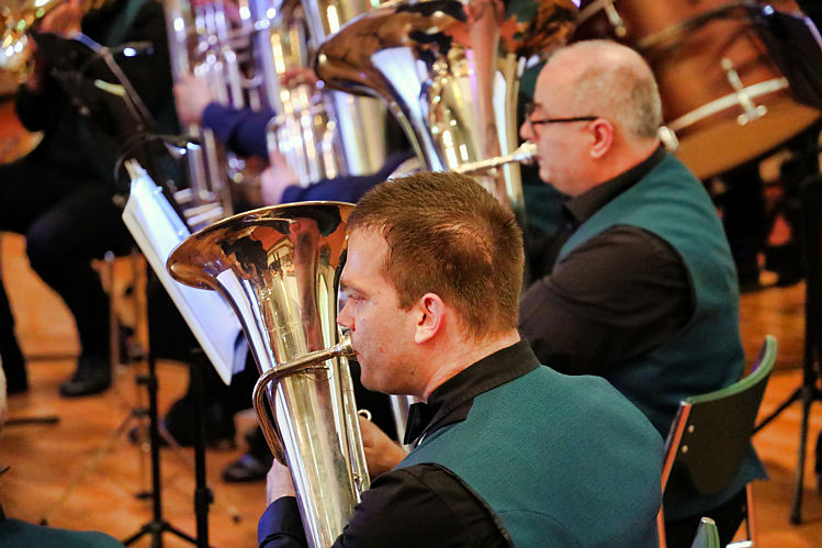 90-jarig jublieum en najaarsconcert 'Reis door de tijd'_08